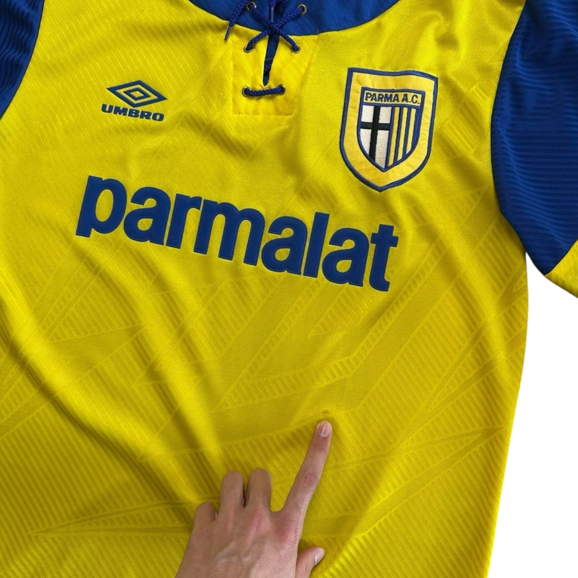 Parma 1993-95 Away Football Shirt