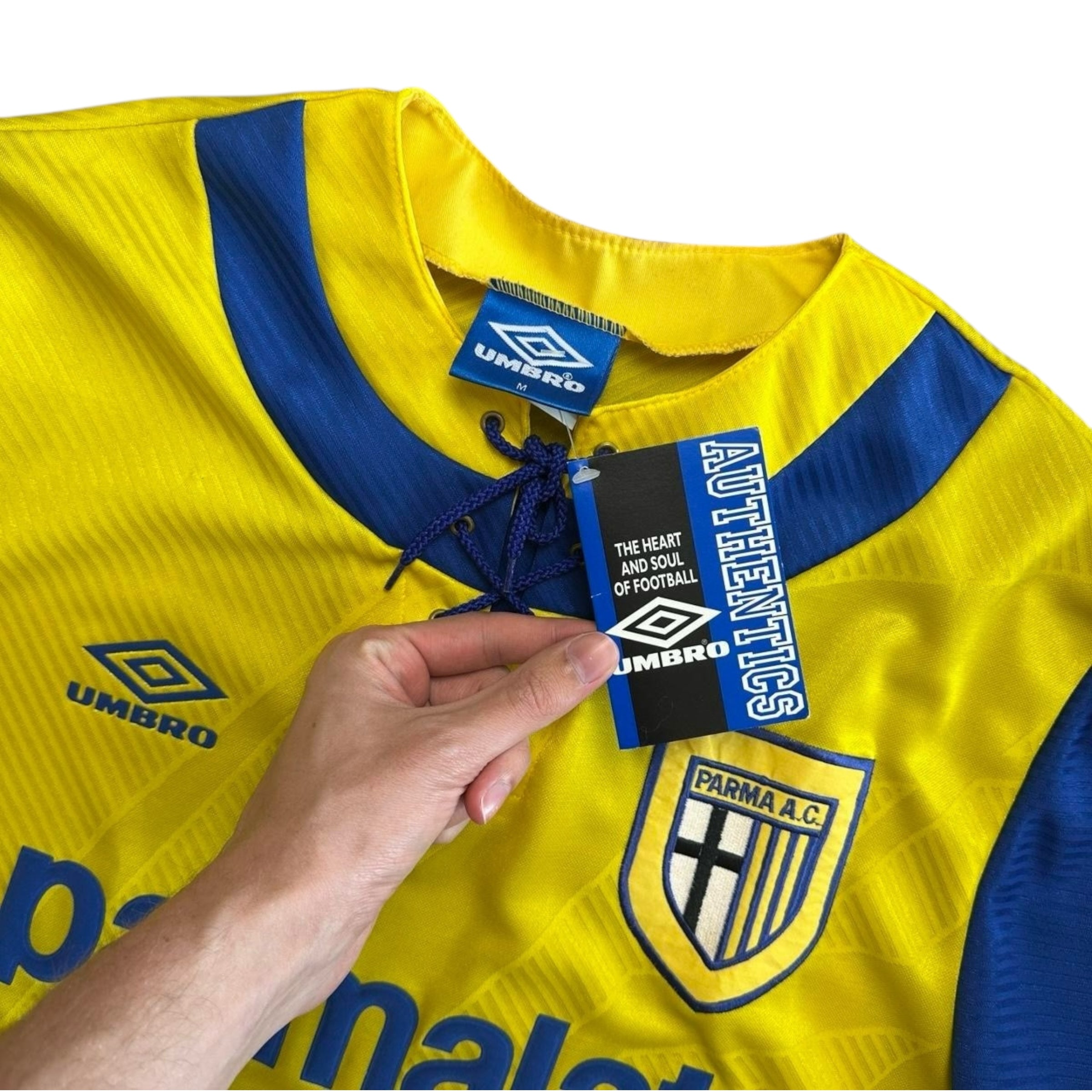 Parma 1993-95 Away Football Shirt