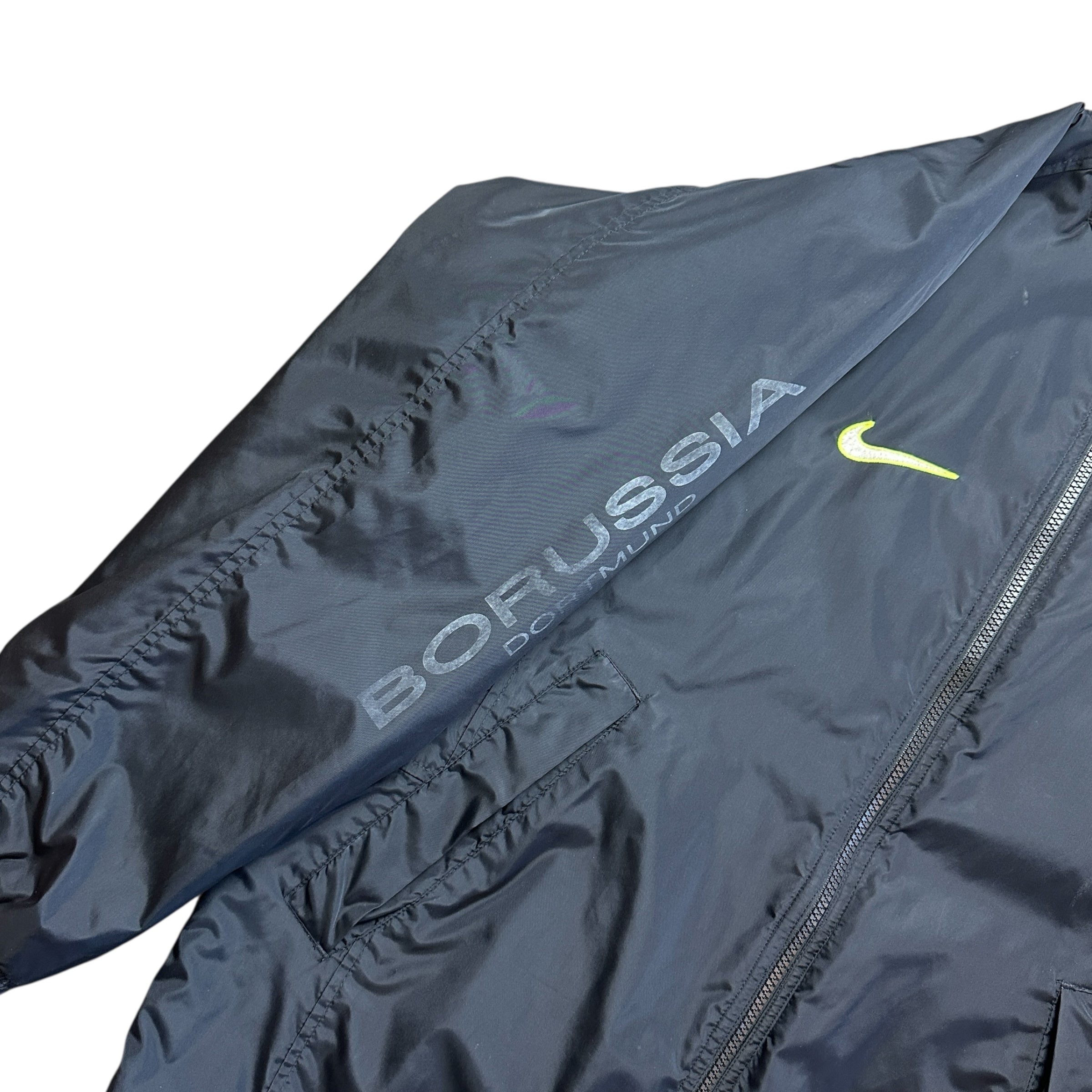 1997/98 Borussia Dortmund Nike Jacket (Size Small)
