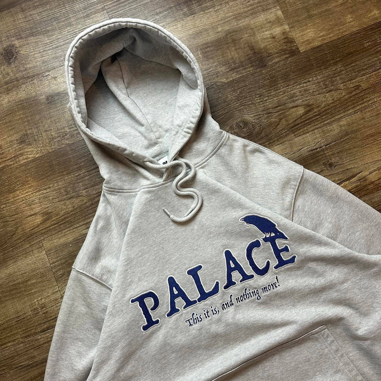 Palace Hoodie (L)